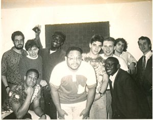 34073_103903899661326_345296_n